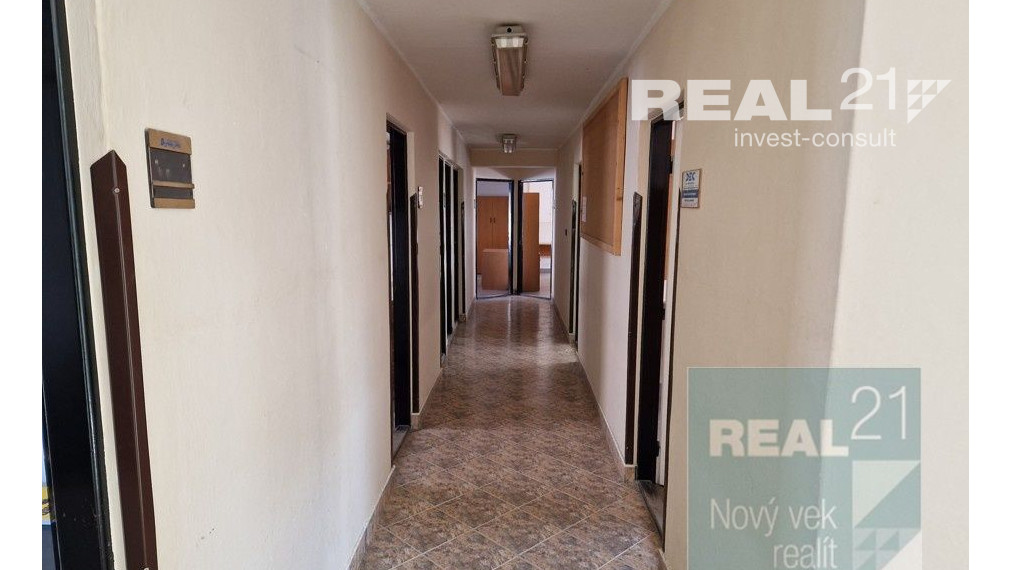 Exkluzívne u nás. Ponúkame na prenájom výrobno-skladový areál nachádzajúci sa v priemyselnej zóne pri ceste na Milochov.