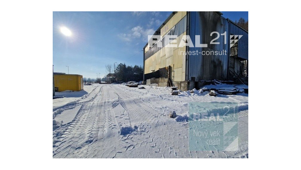 Exkluzívne u nás. Ponúkame na prenájom výrobno-skladový areál nachádzajúci sa v priemyselnej zóne pri ceste na Milochov.