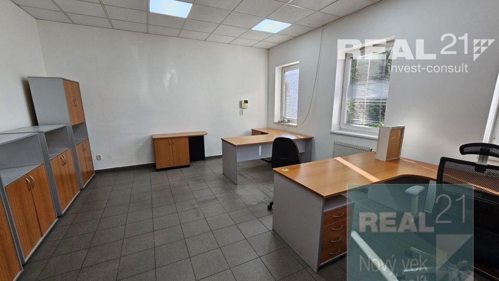 Ponúkame na prenájom výrobné a skladové priestory v modernej hale o ploche 2249 m2.