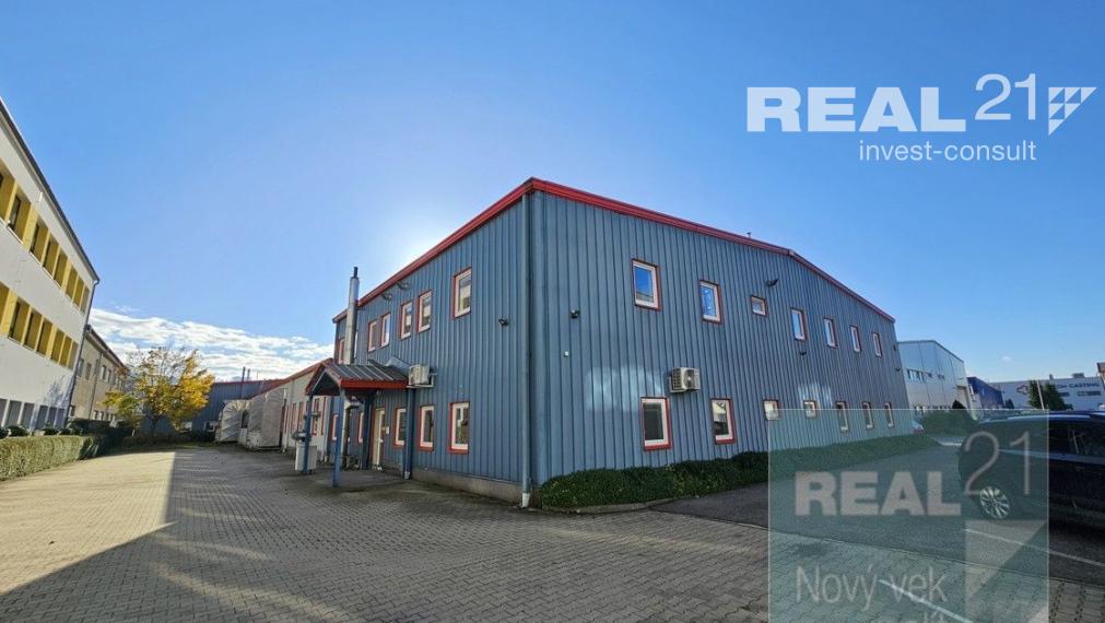 Ponúkame na prenájom výrobné a skladové priestory v modernej hale o ploche 2249 m2.