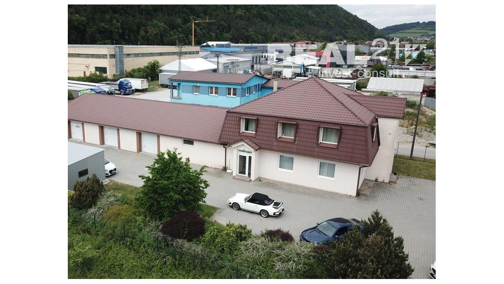 Exkluzívne u nás. Ponúkame na prenájom administratívne priestory s kompletným vybavením.