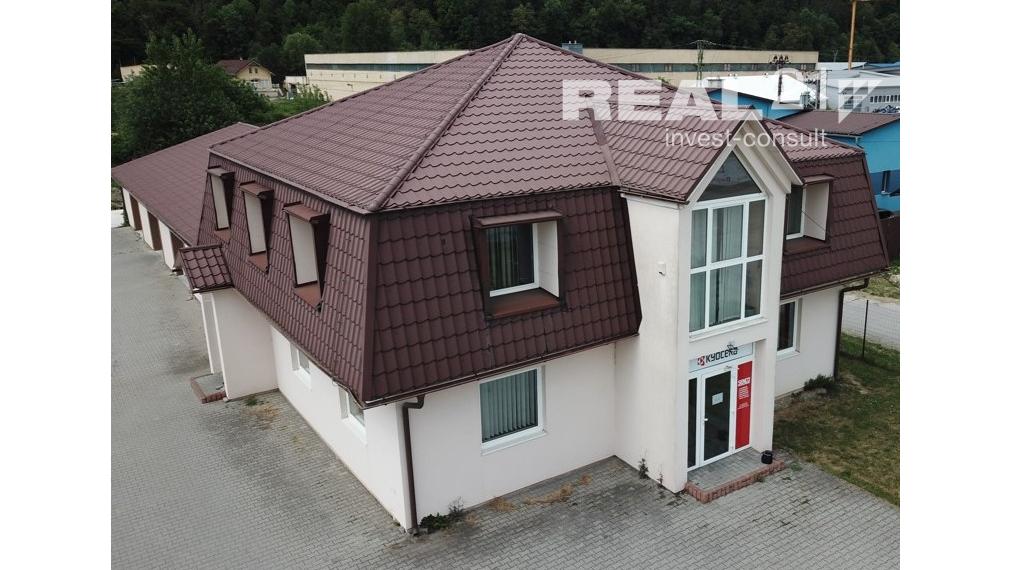 Exkluzívne u nás. Ponúkame na prenájom administratívne priestory s kompletným vybavením.