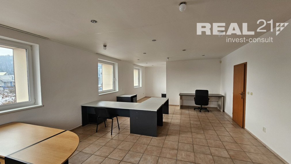 Exkluzívne u nás. Ponúkame na prenájom administratívne priestory s kompletným vybavením.