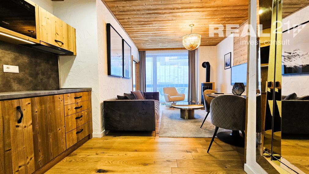 REZERVOVANÉ! Exkluzívny 2 spálňový apartmán pod Chopkom. Odpočet DPH!