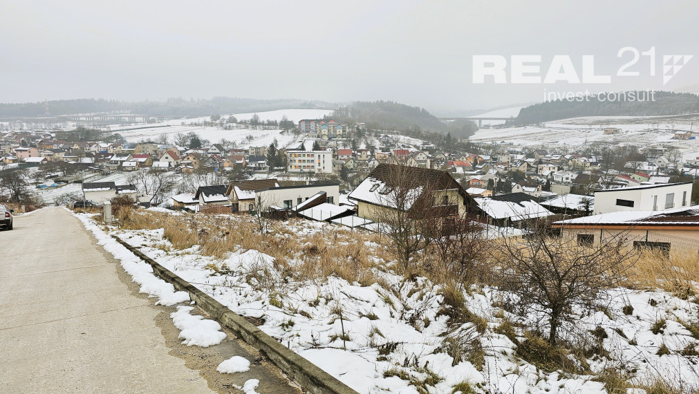 Krásny veľkometrážny pozemok v obci Sverepec.