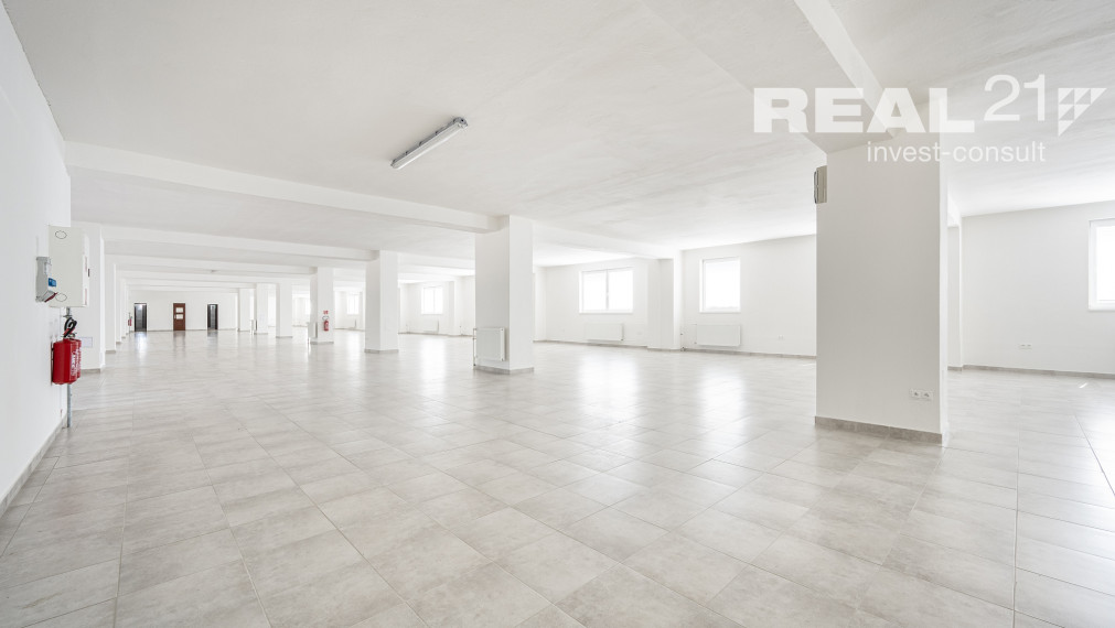 Moderné administratívne a skladové priestory na prenájom.