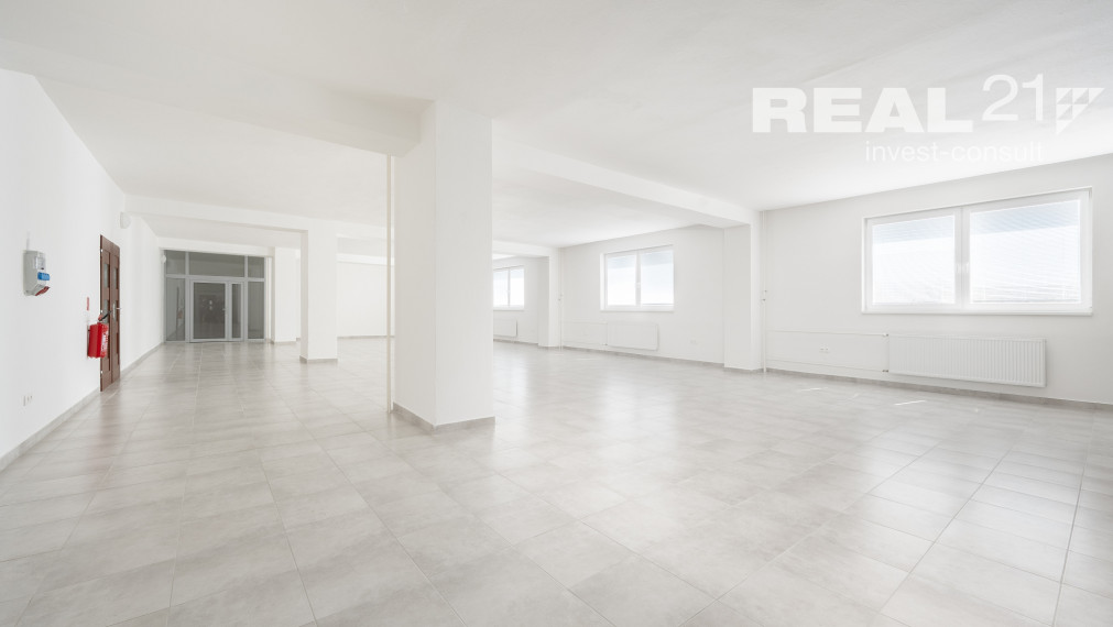 Moderné administratívne a skladové priestory na prenájom.