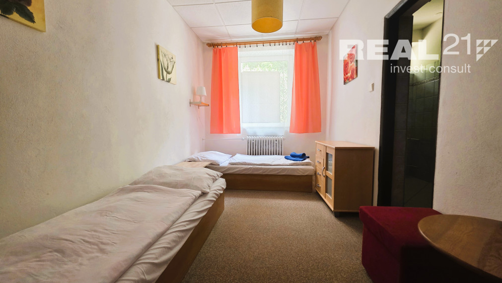 Zaujímavá investičná príležitosť. Rekreačný areál pri Mojtíne.