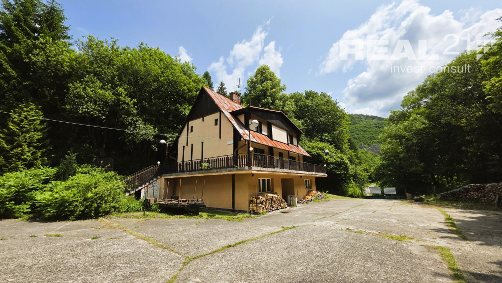 Zaujímavá investičná príležitosť. Rekreačný areál pri Mojtíne.