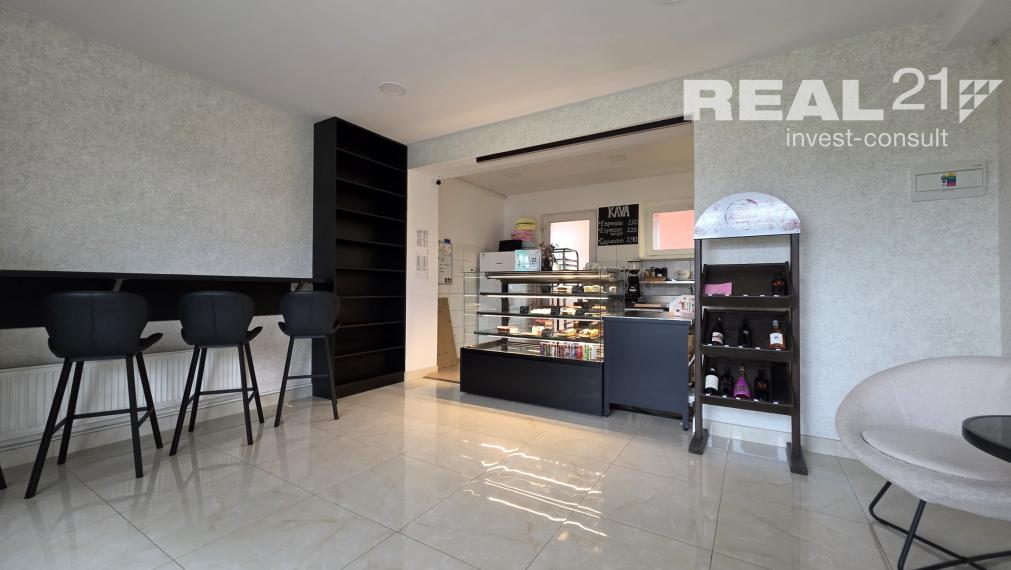 Ponúkame na prenájom obchodný priestor v širšom centre mesta.