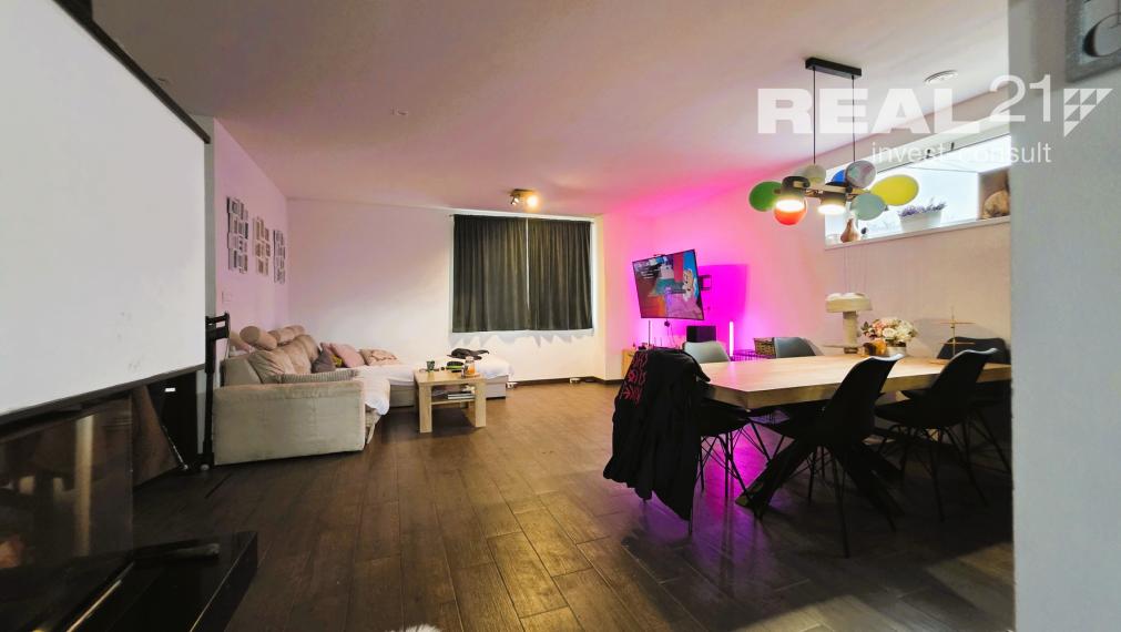 Priestranná novostavba rodinného domu v top lokalite – Považská Bystrica, Jelšové