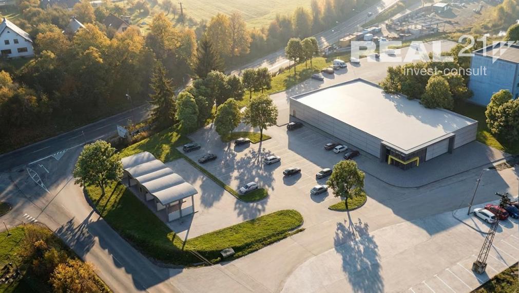 Moderné zrekonštruované výrobno-skladové haly na prenájom.