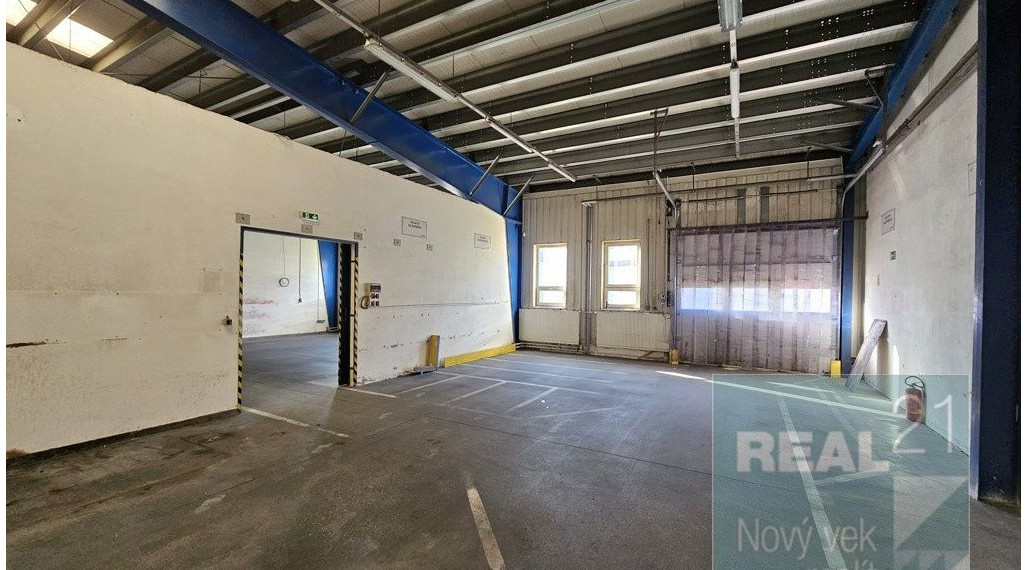Ponúkame na prenájom výrobné a skladové priestory v modernej hale o ploche 2249 m2.