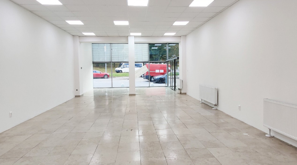 Moderné obchodné priestory v centre mesta.