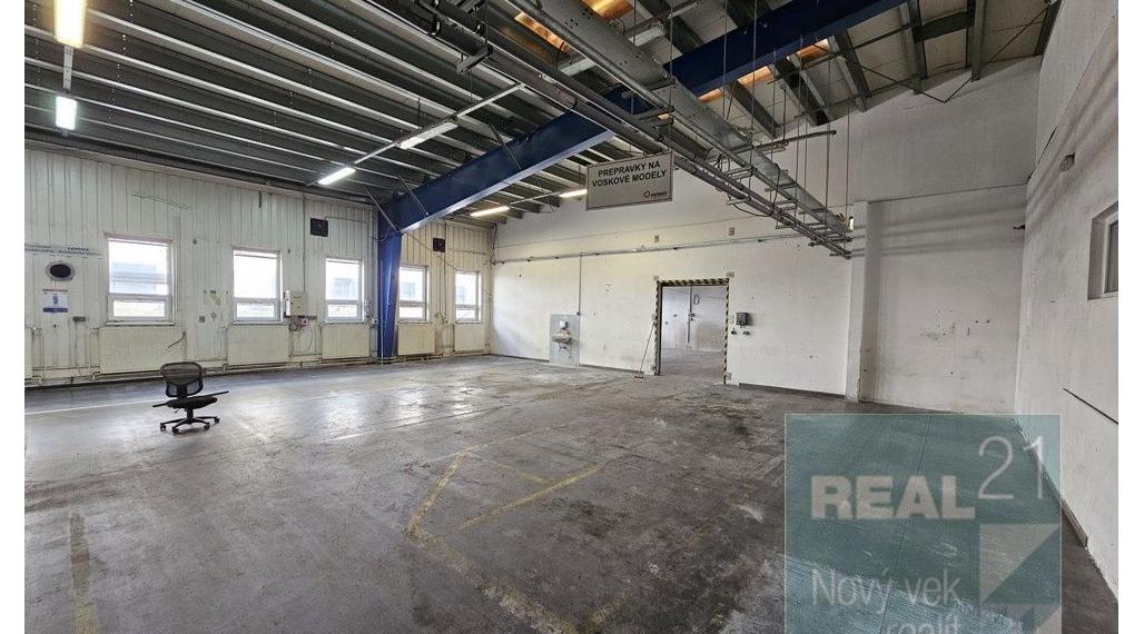 Moderné výrobno-skladové priestory na prenájom Považské Podhradie.
