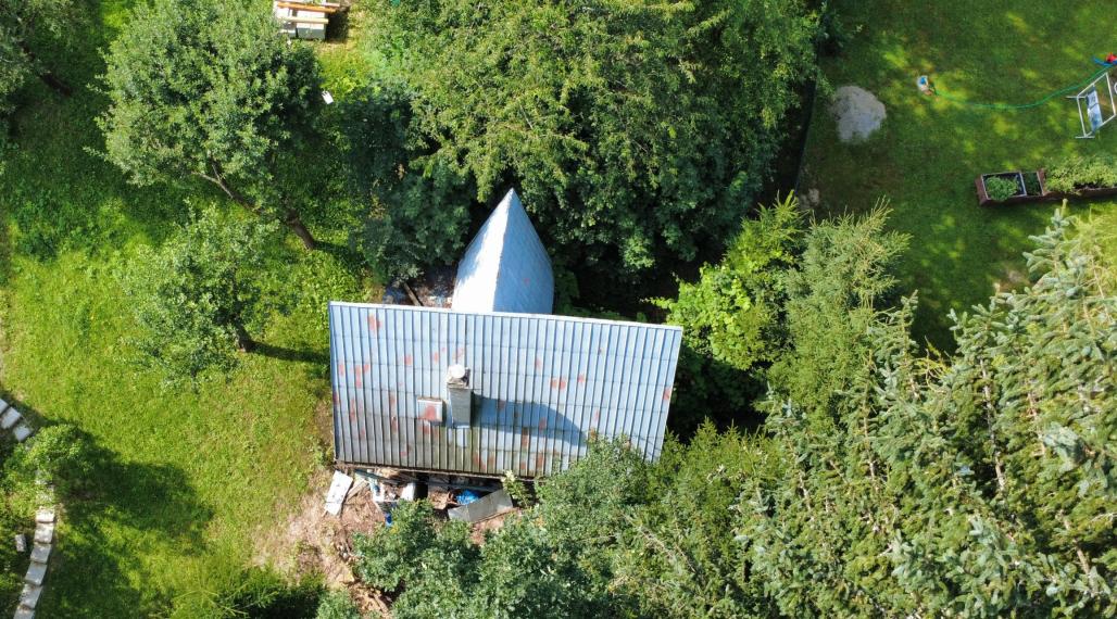TOP ponuka. Rekreačná chata s veľkým pozemkom na Dráhach.