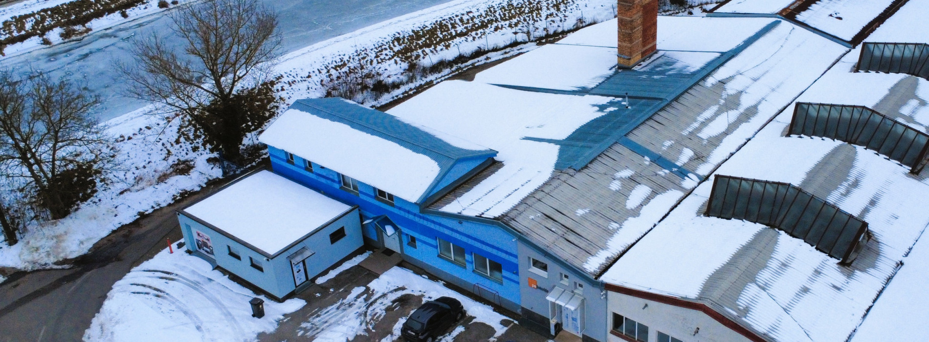 Zaujímavé výrobno - skladové priestory v Podvaží.