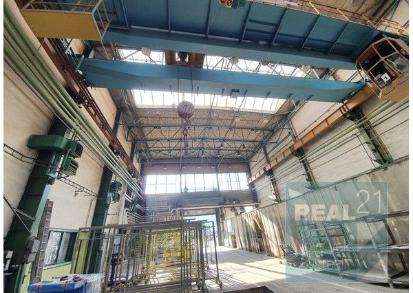 Ponúkame na predaj  výrobno - skladový areál  nachádzajúci sa v meste Martin.