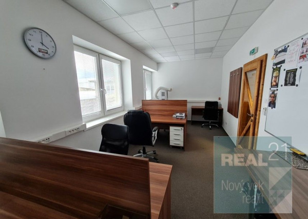 Ponúkame na prenájom nadštandardné administratívne priestory  v areály Považských strojární.