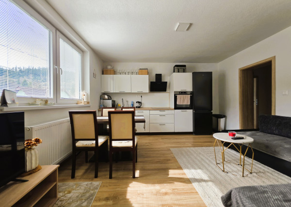 Zrekonštruovaný 3-izbový rodinný dom v obci Lodno pri Kysuckom Novom Meste