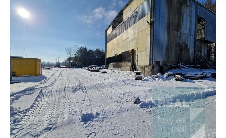 Exkluzívne u nás. Ponúkame na prenájom výrobno-skladový areál nachádzajúci sa v priemyselnej zóne pri ceste na Milochov. - fotografia 12