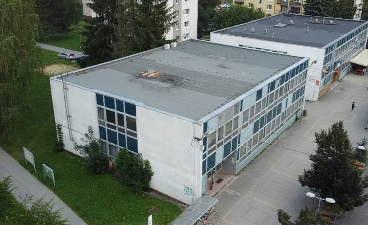 Polyfunkčná budova Považská Bystrica - fotografia 10