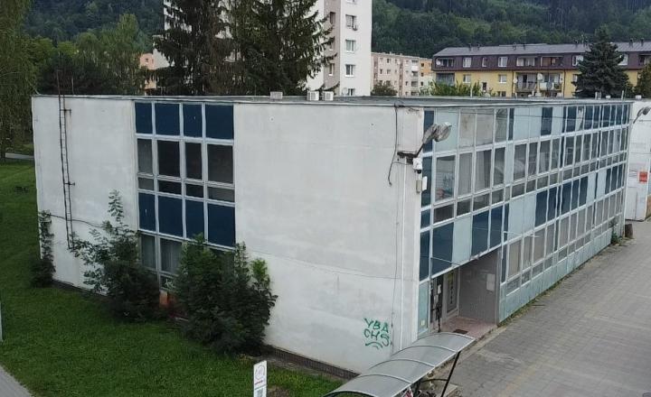 Polyfunkčná budova Považská Bystrica - fotografia 4