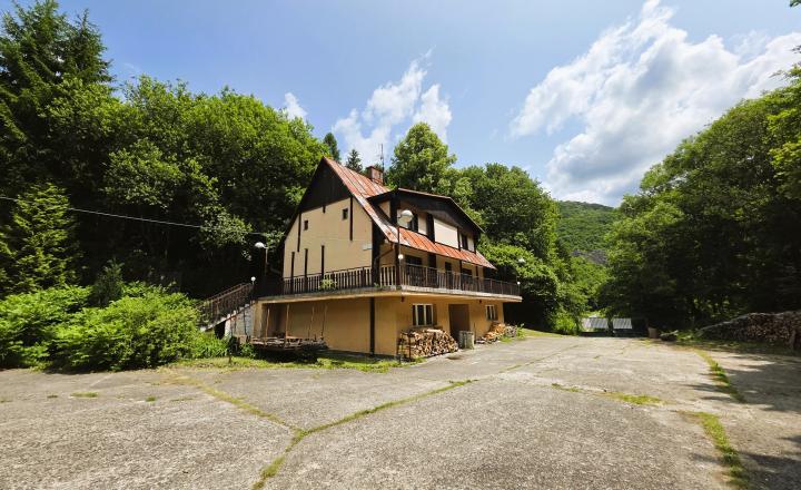 Výnimočná investičná príležitosť. Rekreačný areál pri Mojtíne. - fotografia 3