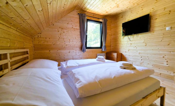 Moderná novostavba rekreačnej chaty v obci Horná Mariková. - fotografia 16