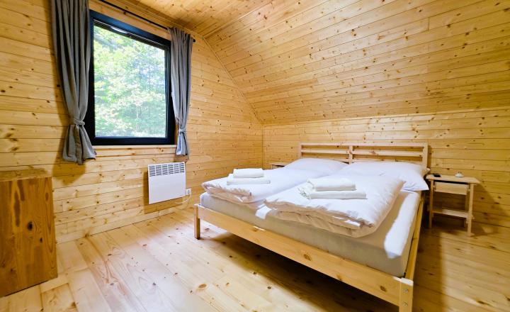 Moderná novostavba rekreačnej chaty v obci Horná Mariková. - fotografia 17